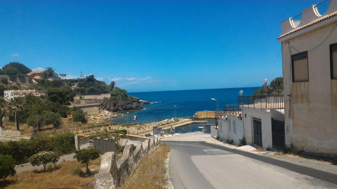 Villetta sul mare in residence Brucoli Esterno foto