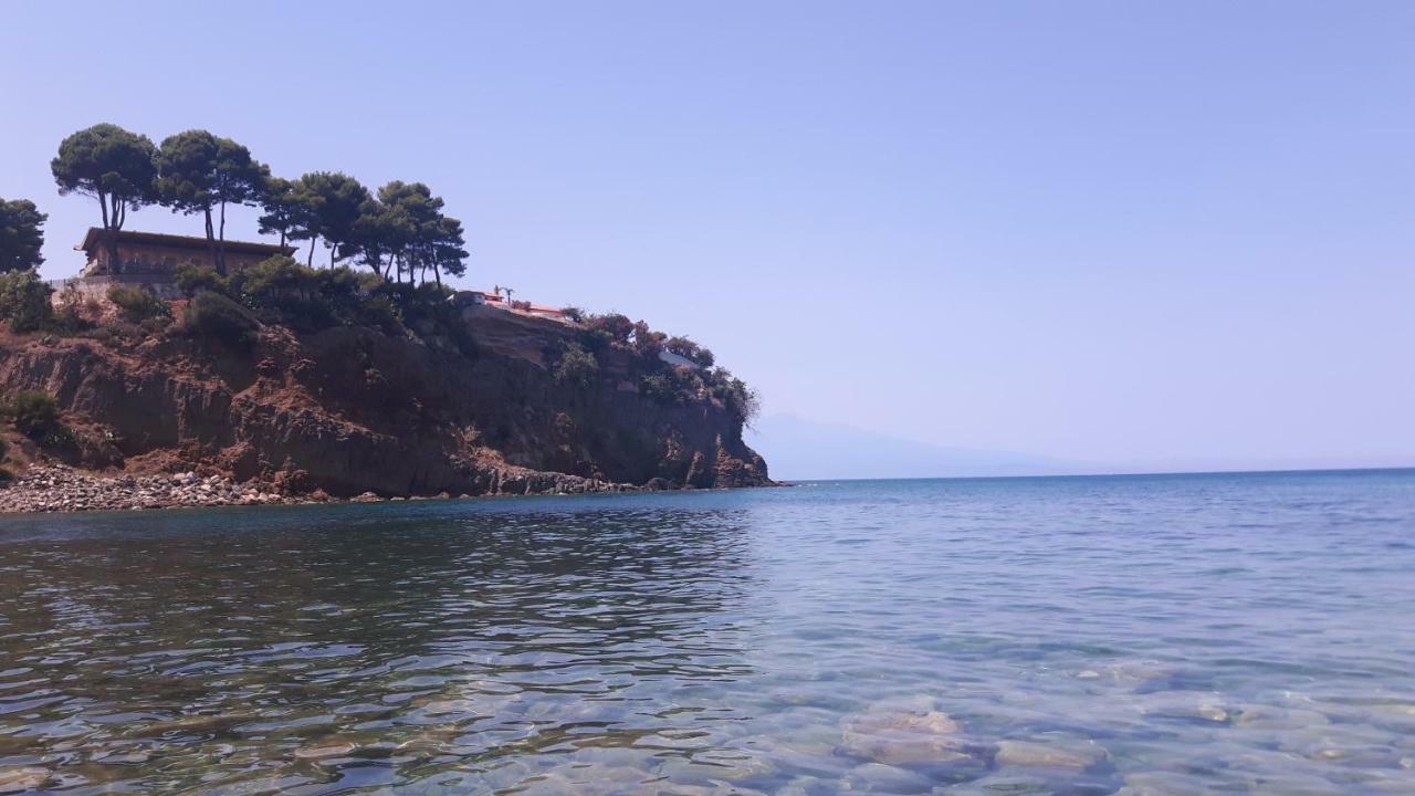 Villetta sul mare in residence Brucoli Esterno foto